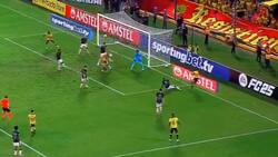 ¿Los goles que le faltan a la U? Octavio Rivero lideró triunfazo de Barcelona sobre Corinthians