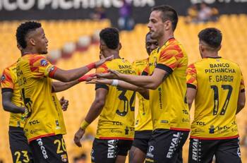 Presidente de Barcelona amenaza a Octavio Rivero por sus deseos de partir a la U: “Él cree que...”