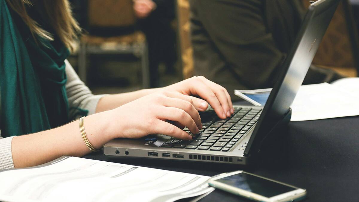 Esta oficina del Ministerio del Trabajo tiene ofertas laborales: pagan hasta $2.200.000