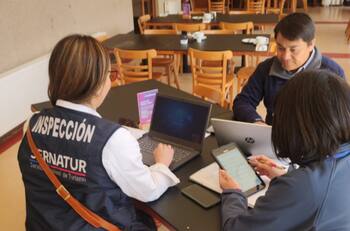 Sernatur busca trabajadores y ofrece sueldos desde $1.200.000: ¿Cómo postular?