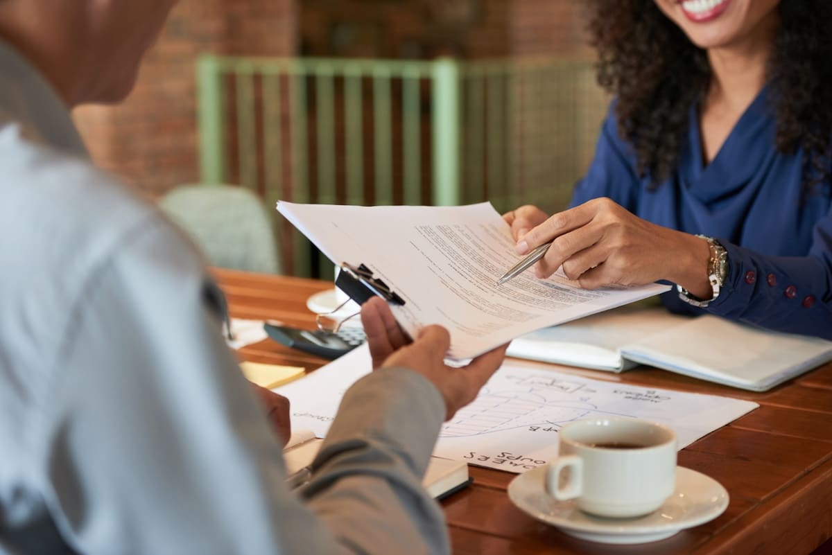 En el sector público y empresas privadas hay vacantes activas. (Foto: Freepik)