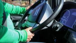 FACH ofrece empleos para choferes, peluqueros y electricistas: Hay sueldos sobre $700 mil