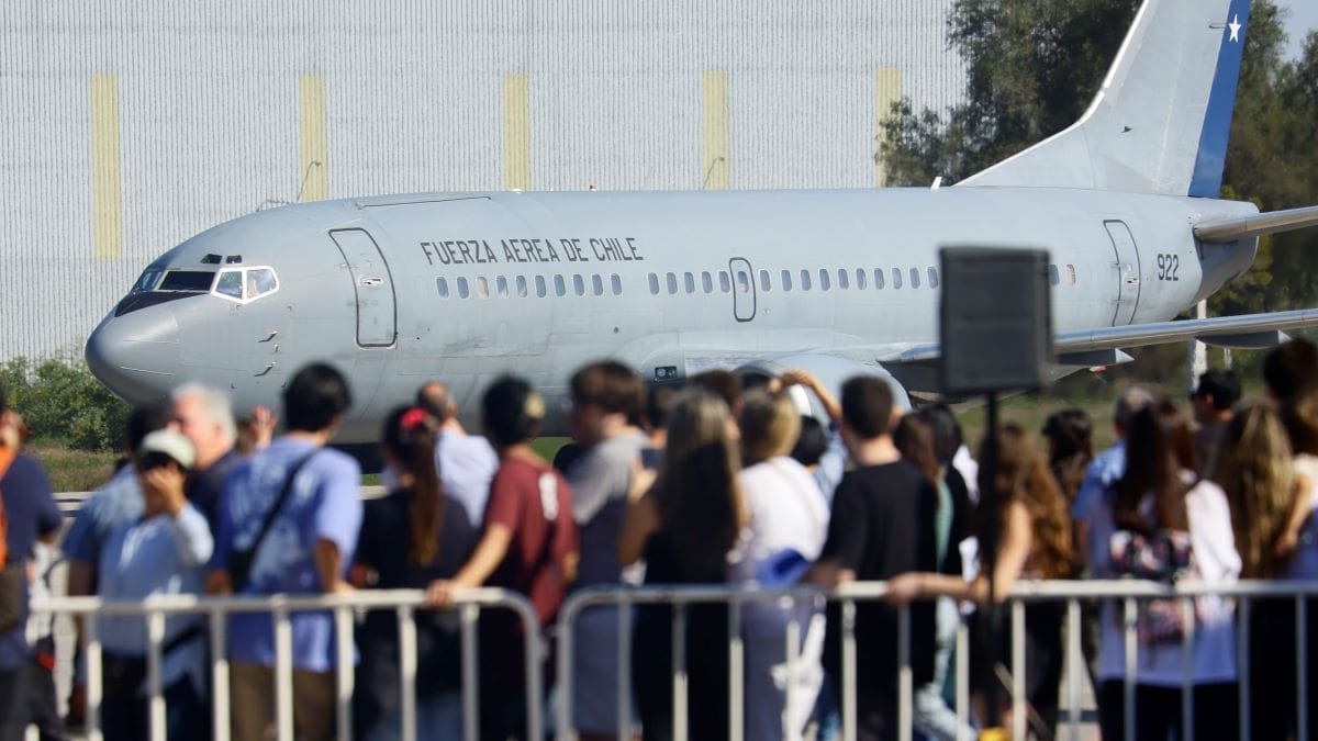 Ofertas Laborales para civiles en la FACH: Sueldos alcanzan los $2.6 millones