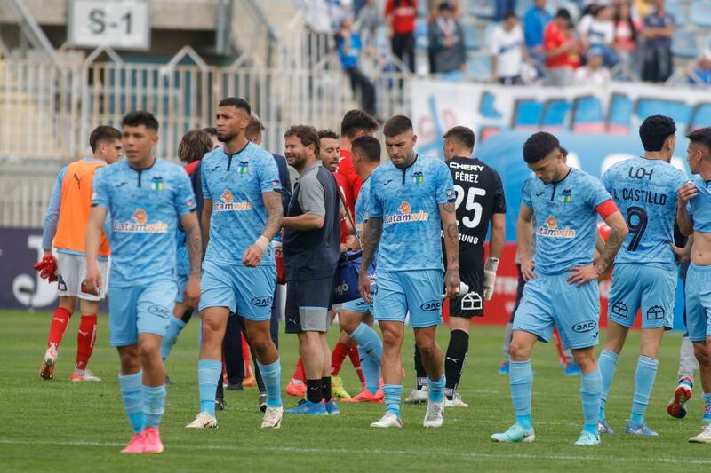 cayó ante la UC el domingo pasado, en la fecha 27 del Campeonato Nacional de Primera División. Foto: Agencia Aton.