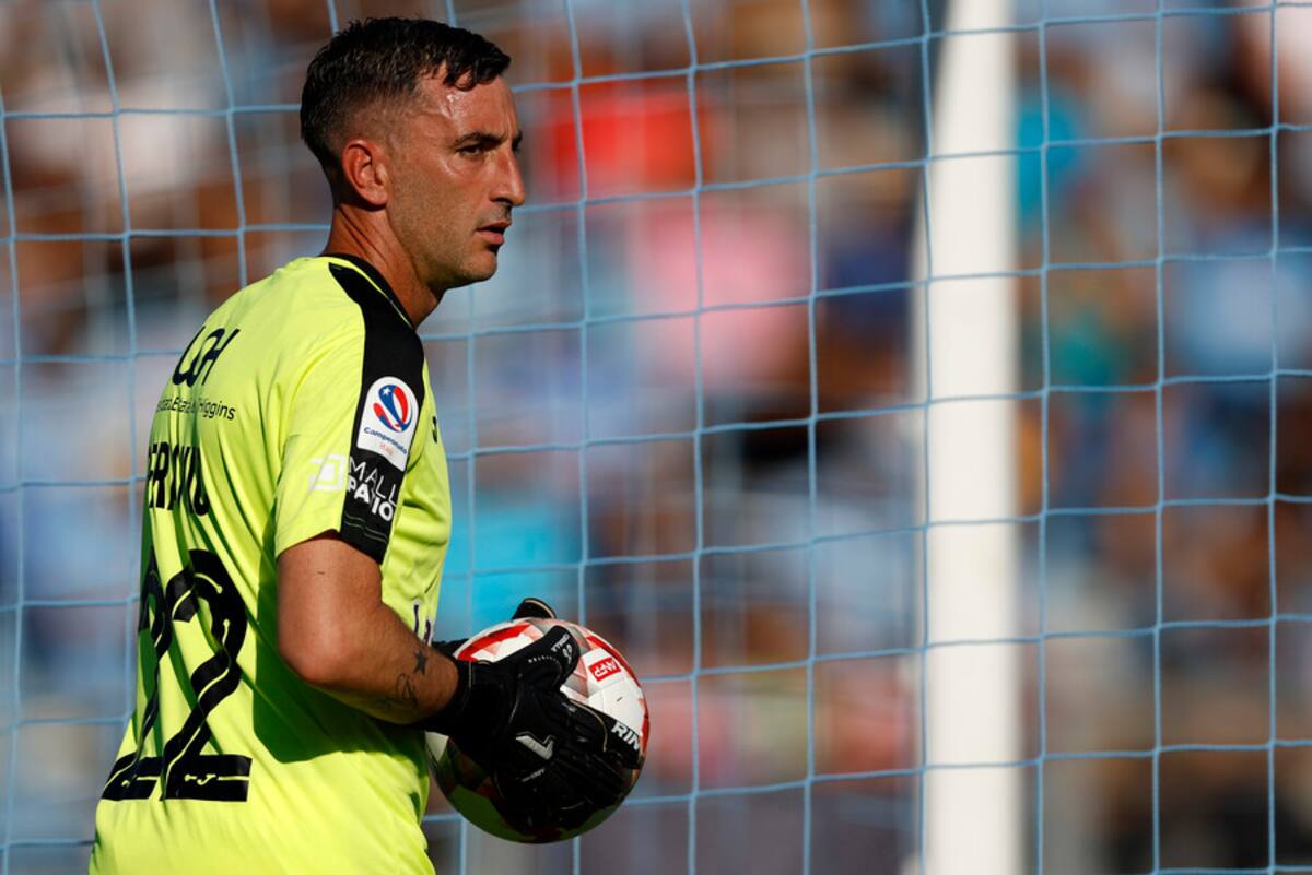 Peranic no tuvo un buen año en O'Higgins, perdió la titularidad y luego se fracturó un dedo, y el segundo arquero también dejó dudas en los últimos encuentros. (Foto: Aton)