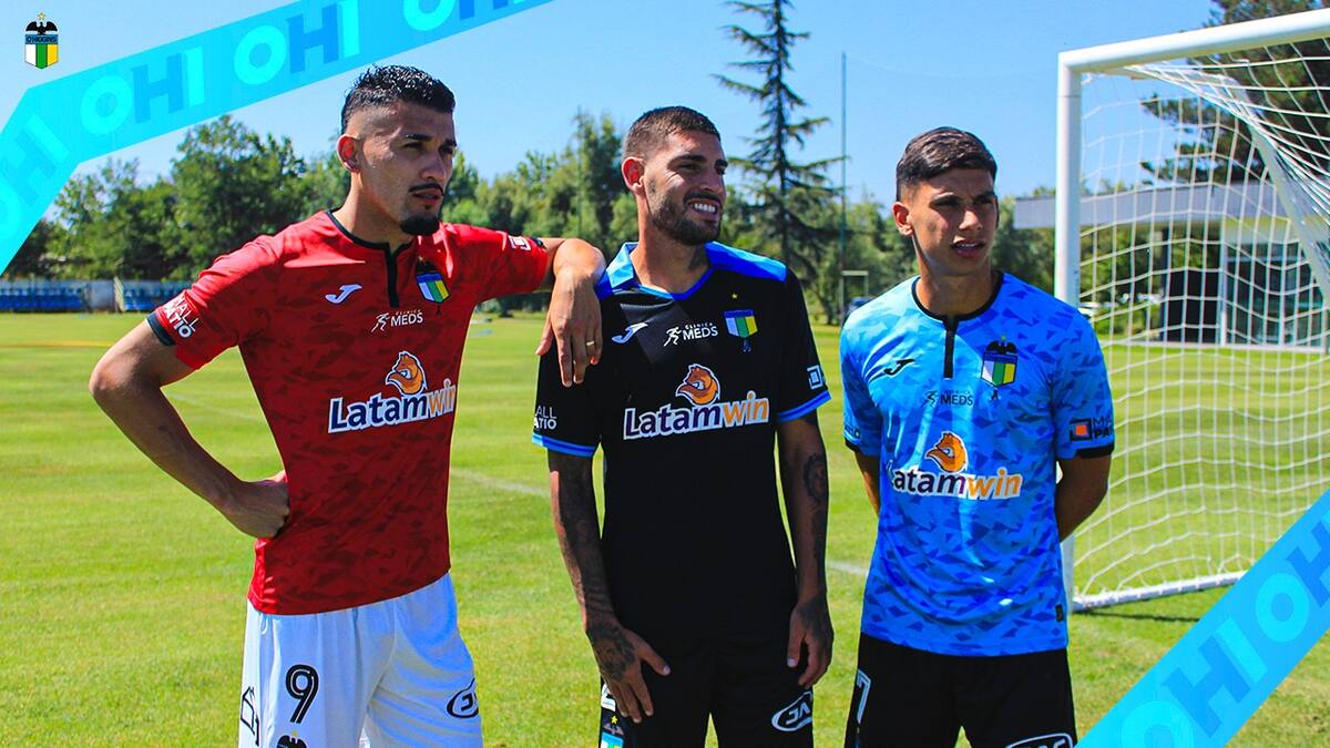 VIDEO | O’Higgins presentó sus nuevas indumentarias para 2024 y revivió un color histórico