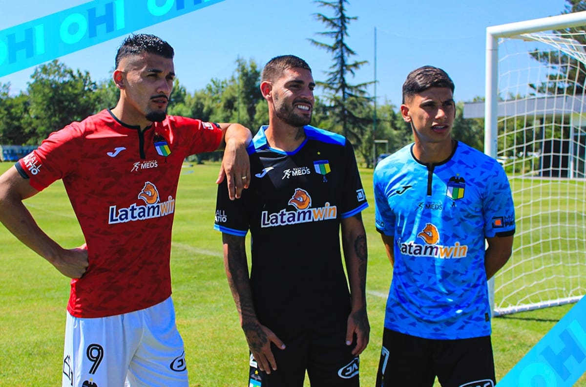 VIDEO | O’Higgins presentó sus nuevas indumentarias para 2024 y revivió un color histórico