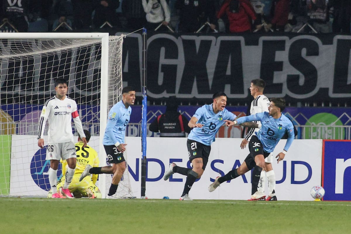 Los Albos perdieron su invicto en la Copa Chile con una goleada 4-1. Foto: Aton.