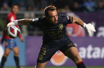 ¿Volverá a la UC a fin de año? Sebastián “Zanahoria” Pérez ya tendría definido su futuro