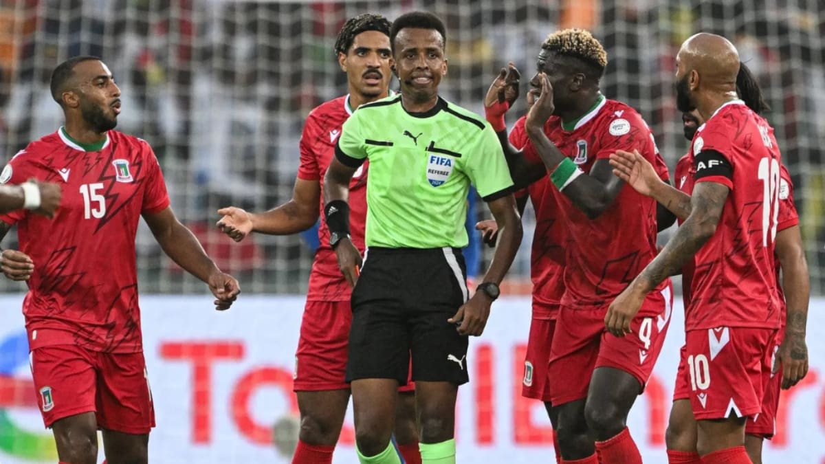Polémica en la previa del Mundial 2026: Estados Unidos le niega la entrada a histórico árbitro somalí