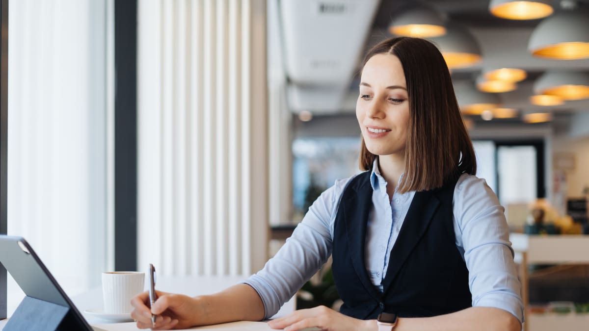 OMIL de Colina ofrece trabajos en distintos rubros dentro de la RM: Sueldos alcanzan el $1.000.000