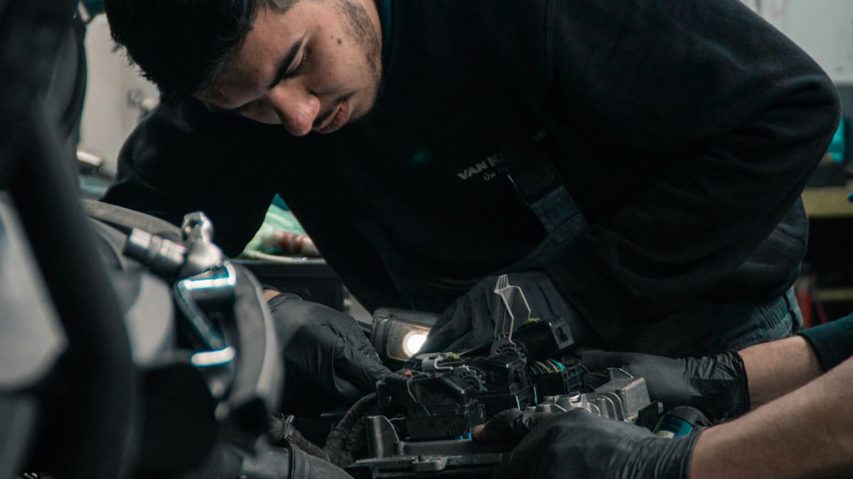 Sueldos superan el $1.700.000: Revisa las ofertas de trabajo de la OMIL de San Miguel