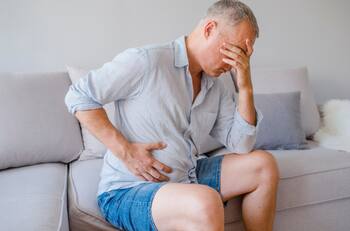 Este es el alimento que la OMS no recomienda consumir: Se le vincula al cáncer colorrectal