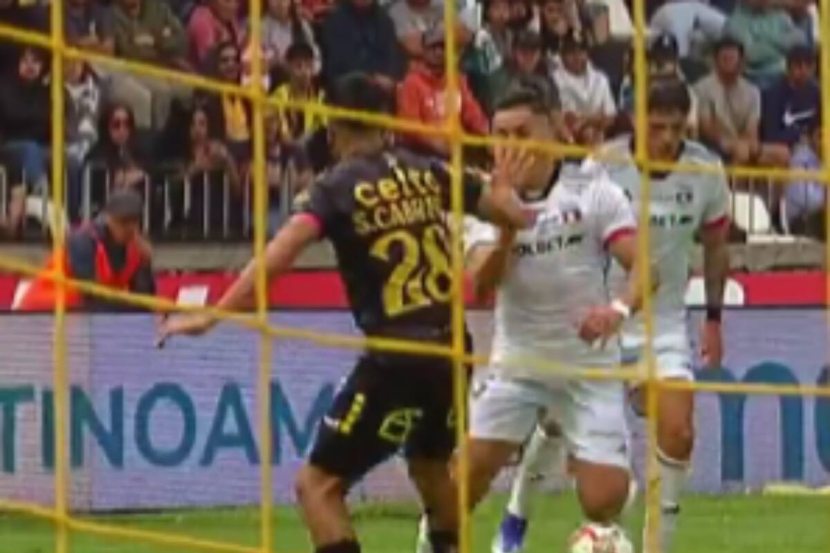 recibió un golpe en el área de Coquimbo que todo Colo Colo pidió penal.