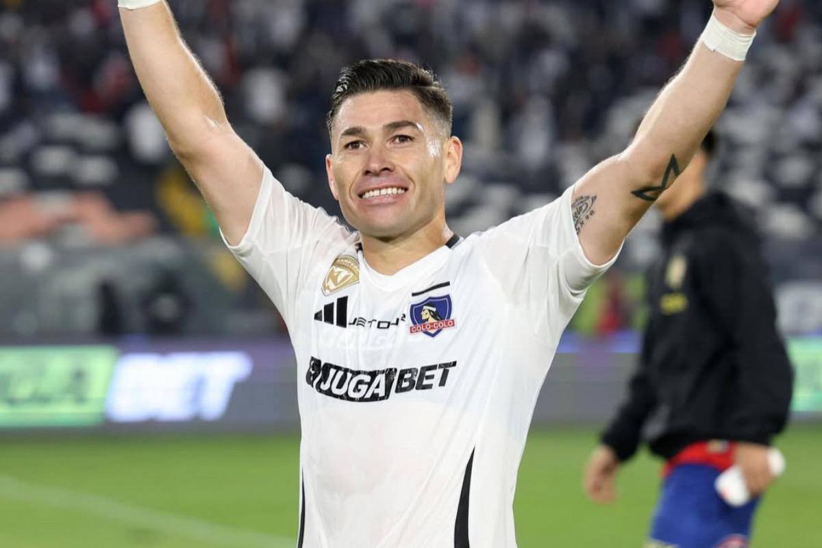 El defensor busca club para 2026. Foto: Agencia Aton.