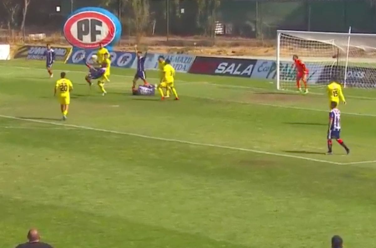 Con este golazo de chilena Deportes Recoleta venció a la U. de Concepción en Primera B