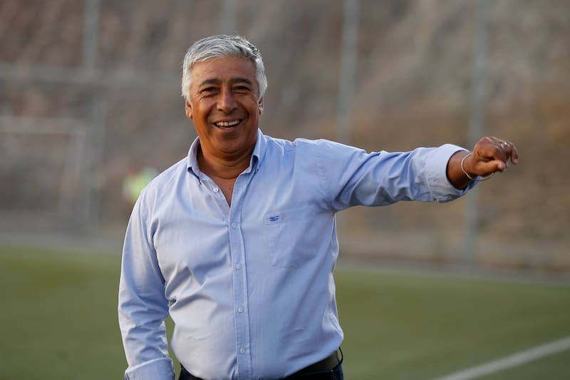 El insigne goleador cruzado recuerda los primeros días en el campo de entrenamiento de San Carlos de Apoquindo.