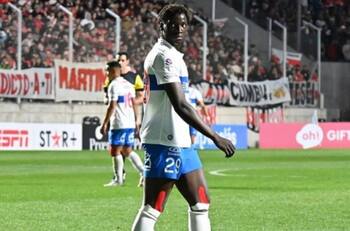 Lejos de Chile: la UC mandó a Ousman Touray a jugar a exótica liga