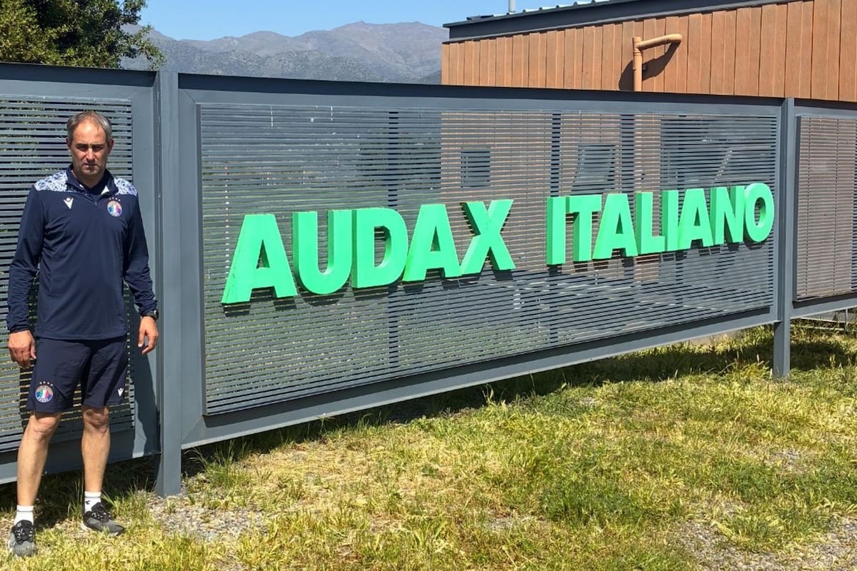 El DT interino que asumió en Audax Italiano. Foto: Ricardo Pablo Alvarez Linkedin.