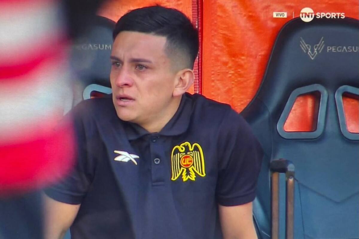 El jugador no pudo contener las lágrimas tras el descenso hispano.