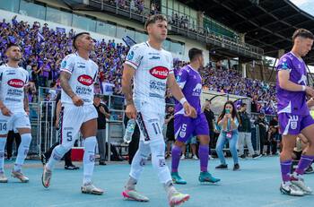 El club de Primera que fue a ver posibles refuerzos para el mercado en la final de Segunda División