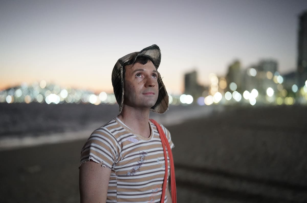 Salen a la luz las primeras imágenes de “Sin Querer Queriendo”, la nueva biopic de Chespirito