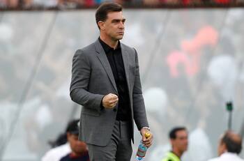 Sorpresa: Pablo Guede aseguró la llegada de un exjugador de Colo Colo a Argentinos Juniors