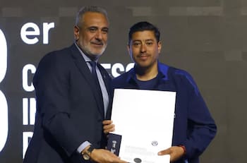 Columna de Aldo Schiappacasse: Porque habla como idiota