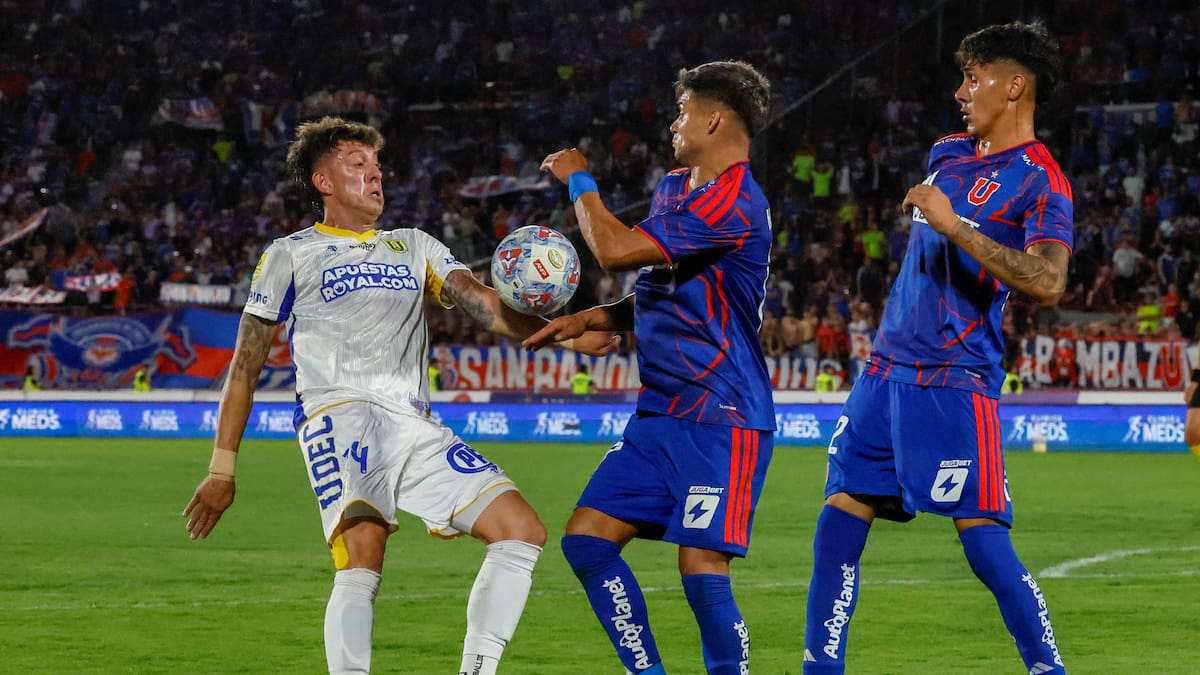 VIDEO | “Acción de juego”: Revelan cómo actuó el VAR en la polémica mano de Pablo Parra ante la U