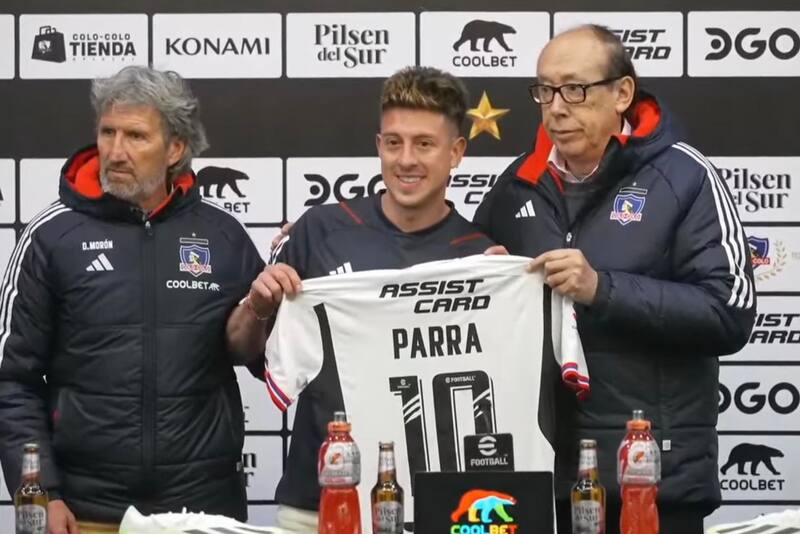 El nuevo volante ofensivo de Colo Colo eligió la camiseta número 10 que dejó libre Marco Rojas. (Foto: Captura)
