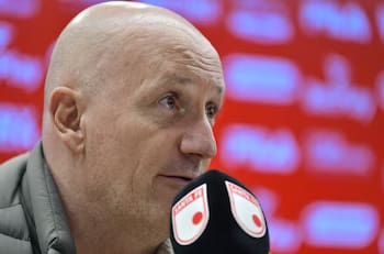 “No está convencido de su salida”: Técnico de Joaquín Sosa en Colombia podría impedir su llegada a Colo Colo