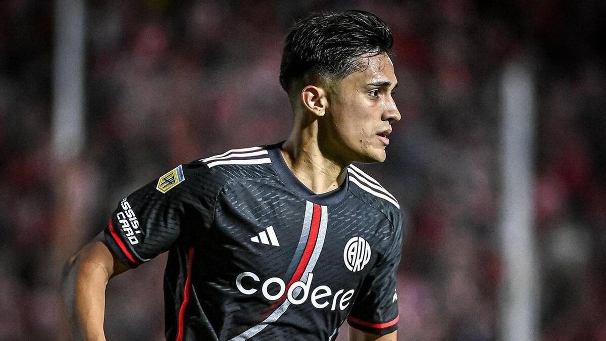 Club ruso alista millonaria oferta por Pablo Solari: ¿cuánto le quedaría a Colo Colo?