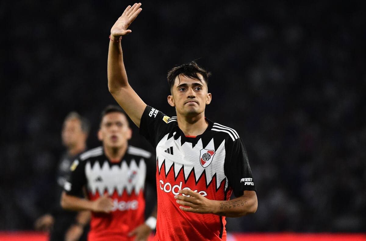 Atentos en Colo Colo: aparece otro club europeo interesado en comprar a Pablo Solari