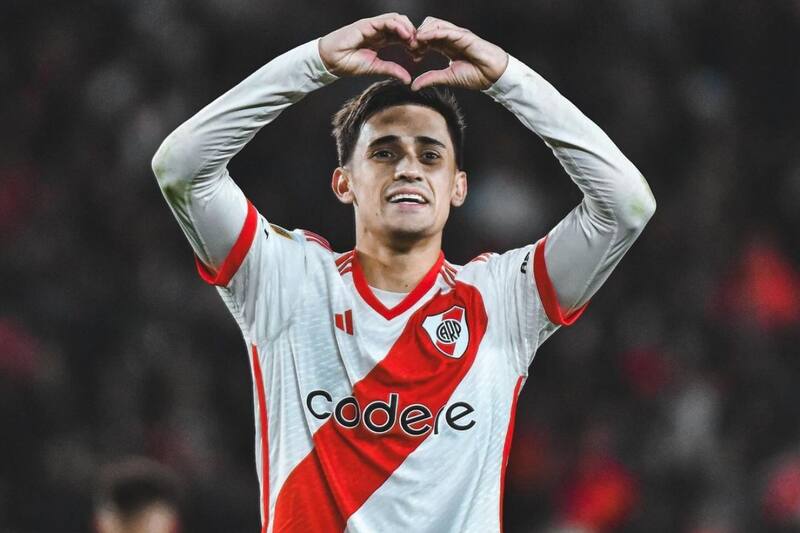 Pablo Solari sigue sumando interesados en el mercado de fichajes.