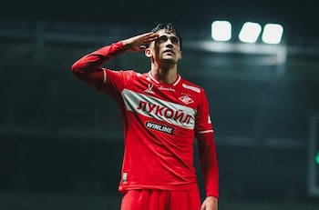 VIDEO | ¿Lo extraña Colo Colo? Pablo Solari se matricula con un doblete en Rusia