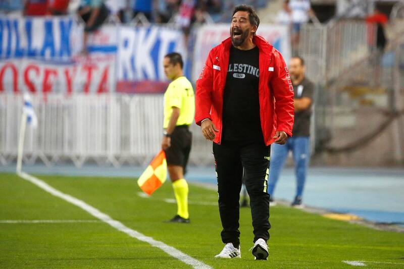 Pablo Sánchez, entrenador de Palestino. Foto: Agencia Aton.