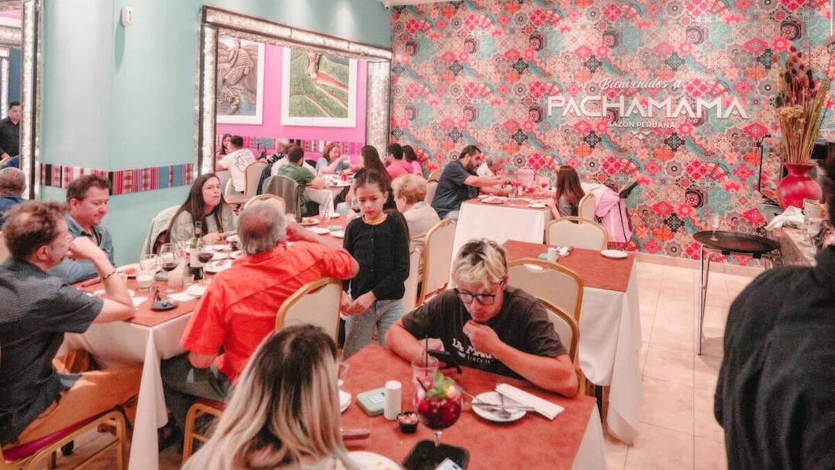 No te puedes perder este tenedor libre de comida peruana en Santiago: se encuentra cerca de una estación de metro