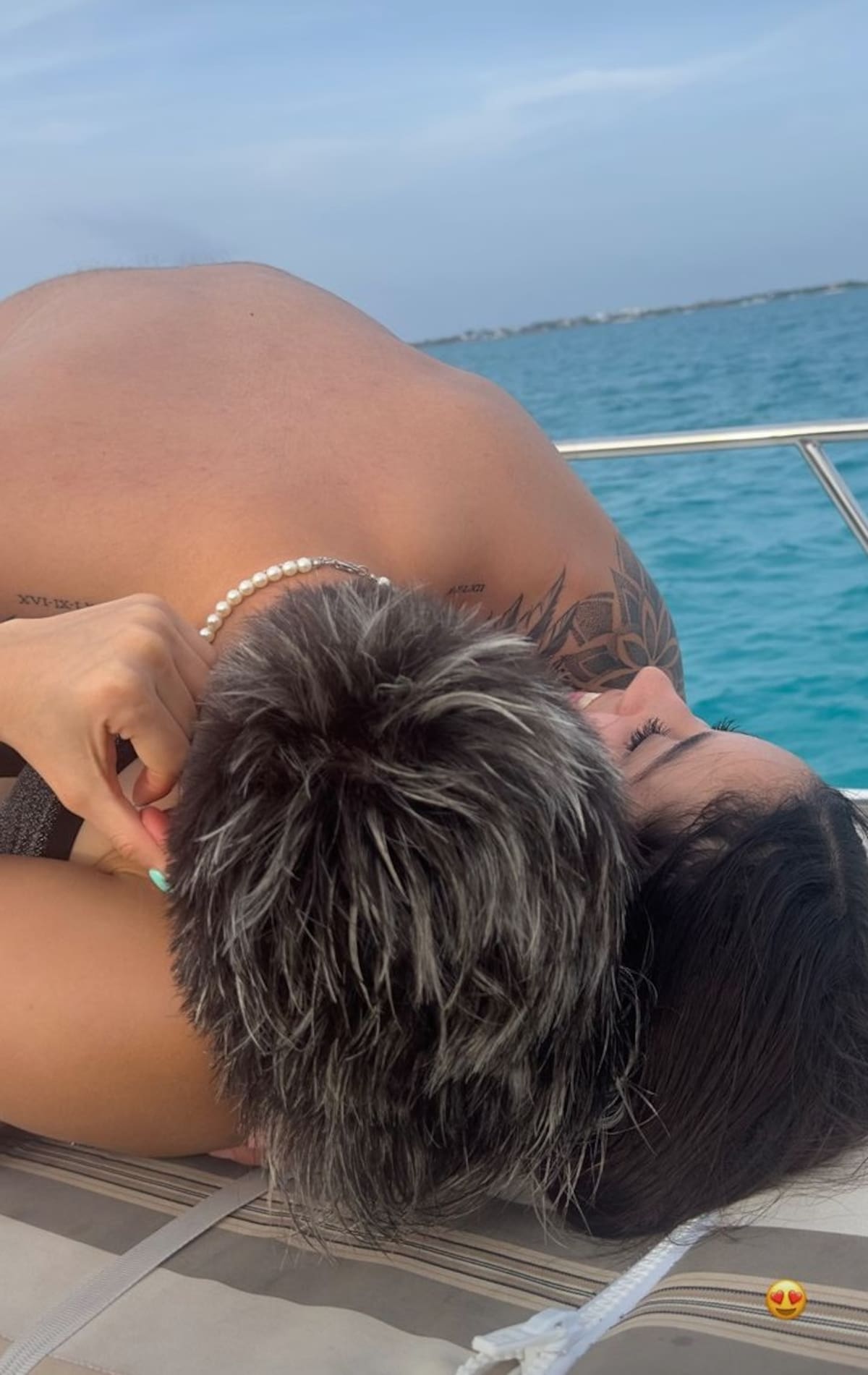 Pailita en sus vacaciones con July Leguizamón. Créditos: Instagram
