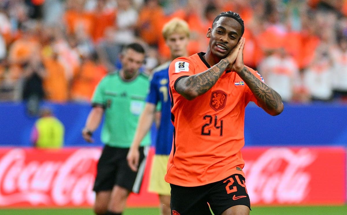 La Oranje quiere pasar como primero de grupo. EFE.