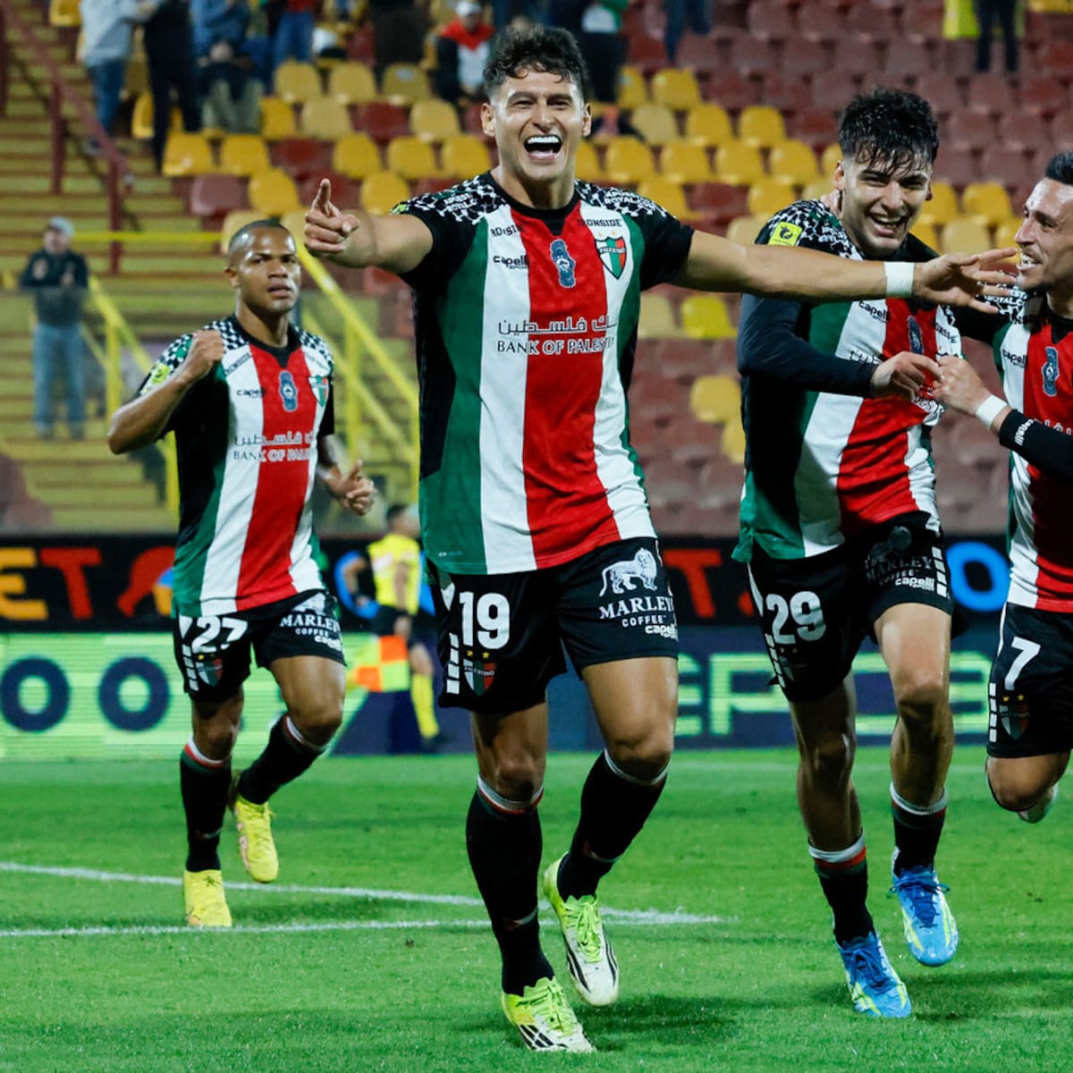Palestino le da un baile a La Serena en Santa Laura y comienza a revivir en la Liga de Primera