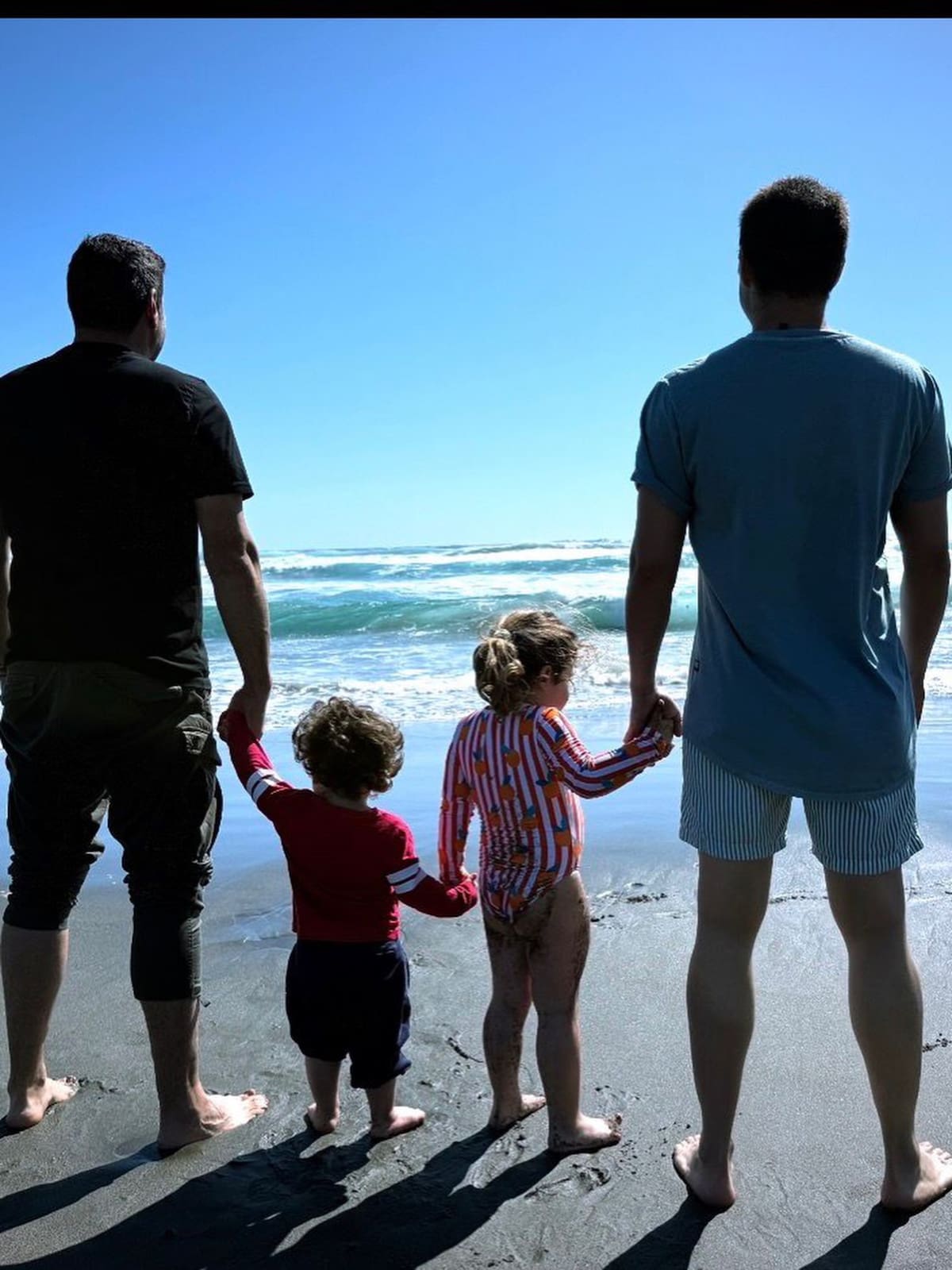 Junto a su familia. Foto: Instagram @panchosaavedr.