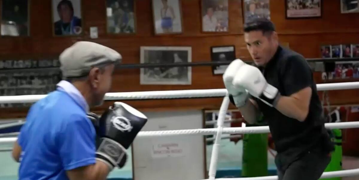 Pancho Saavedra con Martín Vargas. Créditos: Canal 13.