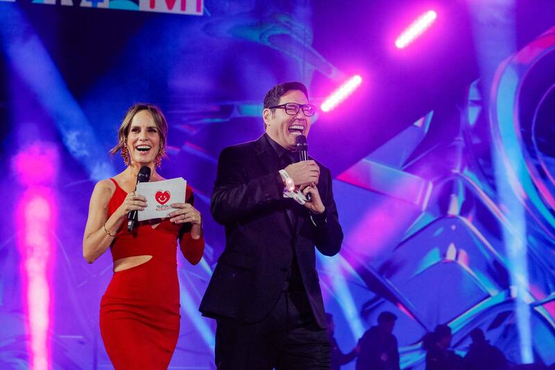 Pancho Saavedra y Diana Bolocco