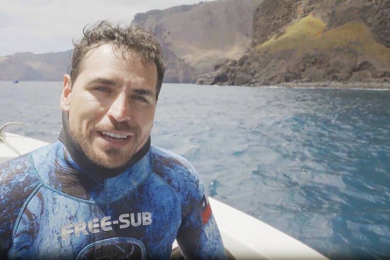 es el conductor de El Clan.