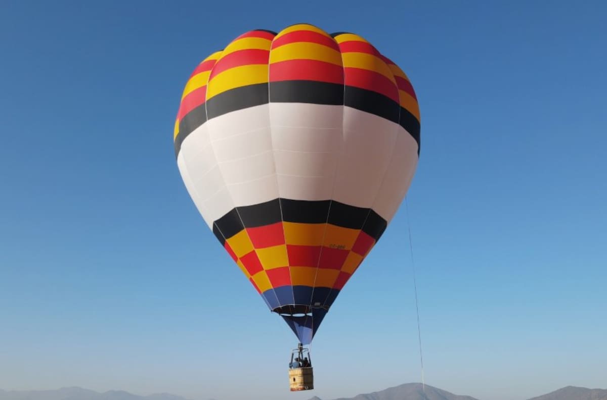 Vuela gratis en globo aerostático por Santiago: Fechas y cómo acceder al imperdible panorama