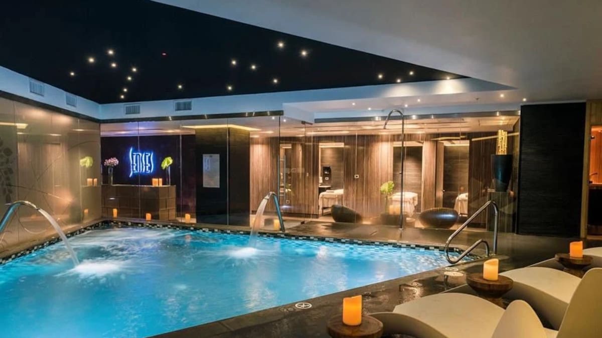 Este spa ofrece masajes y piscina temperada: el panorama perfecto para desconectarse sin salir de la Región Metropolitana