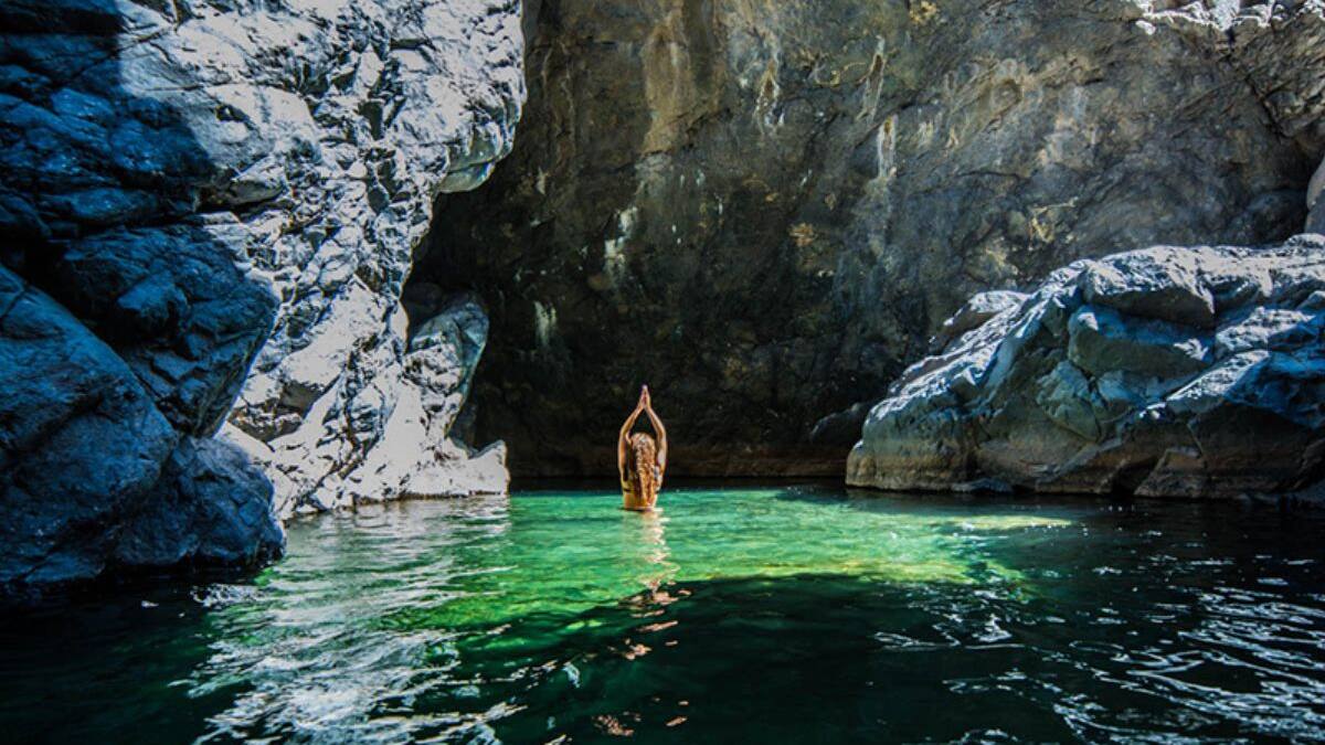 No necesitas salir de la RM: Este sendero con pozones de aguas turquesas es ideal para visitar en primavera