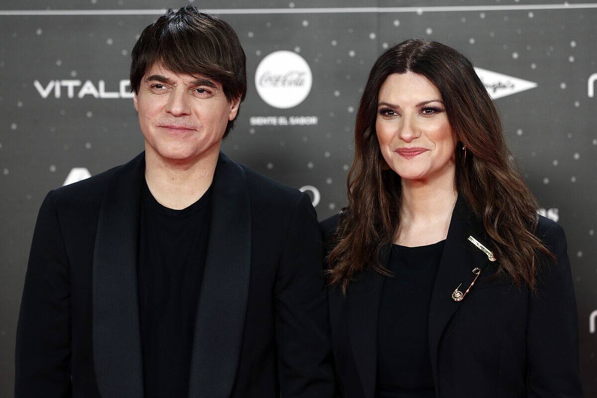 Es un guitarrista que ha trabajado con grandes artistas italianos, así como otros cantantes de talla internacional.