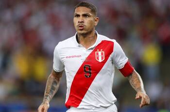 Se acabó el calvario de Paolo Guerrero: ya tiene equipo para 2024