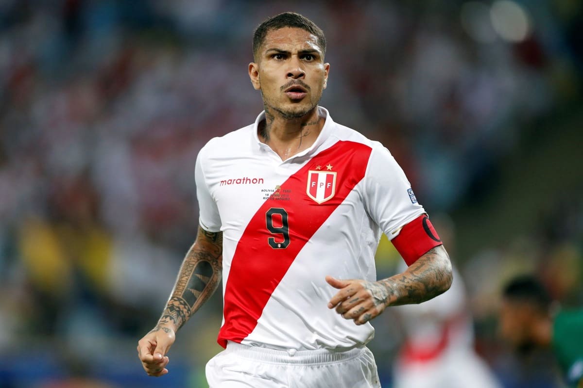 Paolo Guerrero no anota con Perú desde marzo de este año.